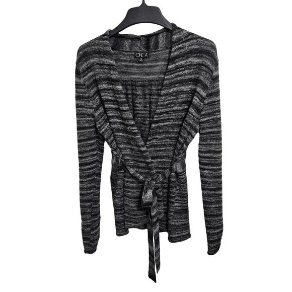 Y2K Striped Tie Front Cardigan. Cinched sleeves and large waist band. Size XL. - Picture 3 of 7